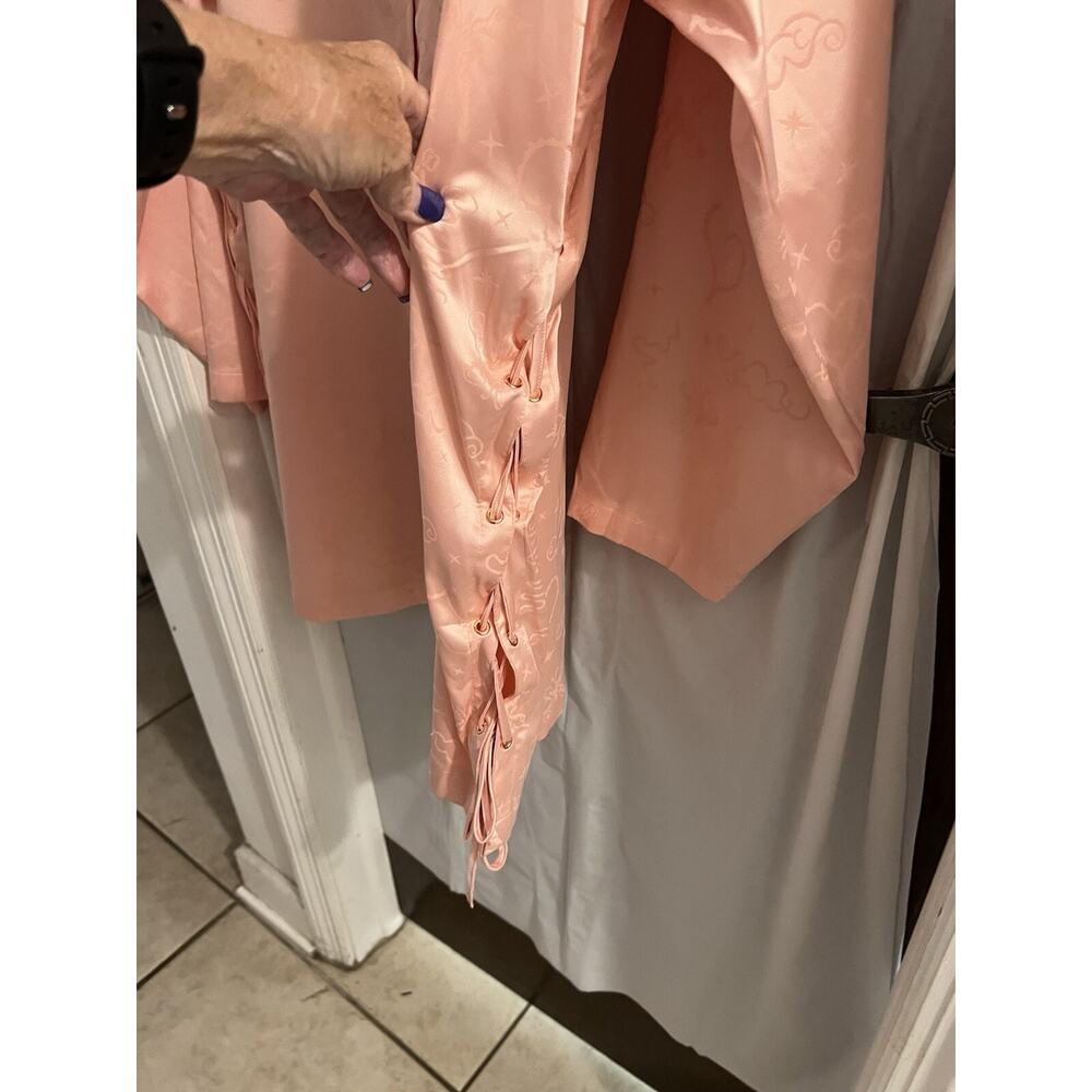 Savage X Fenti Pink Heavenly Satin Sleep Shirt Button Up Lace Up Sides Sz 2x - Picture 3 of 9